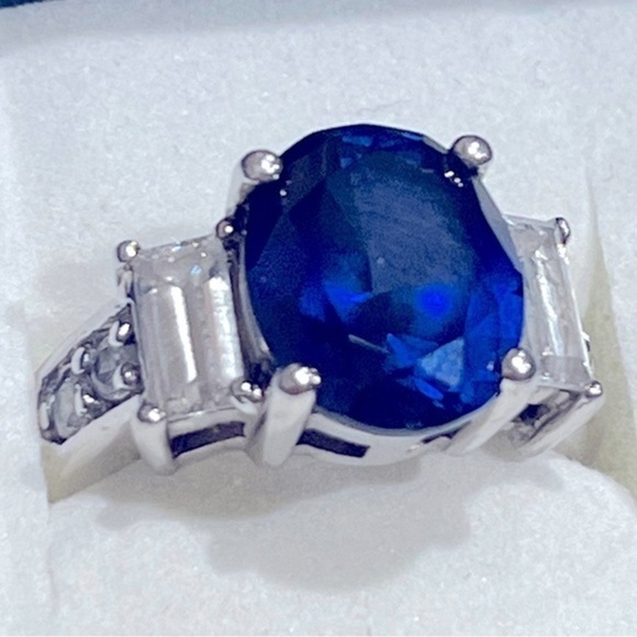Jewelry - Sterling Silver Lab Created Blue Sapphire  Gem & CZ‎ Oval Cocktail Ring Size 6